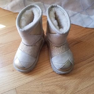 Sparkly Ugg Boots EUC!
